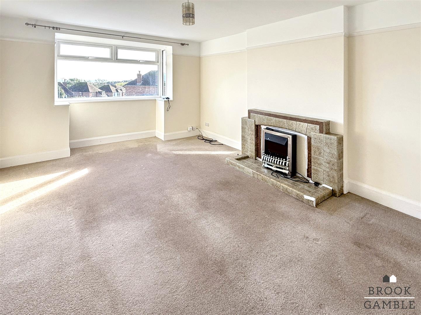 2 Bedroom Apartment. Peppercombe Road in Eastbourne, 3